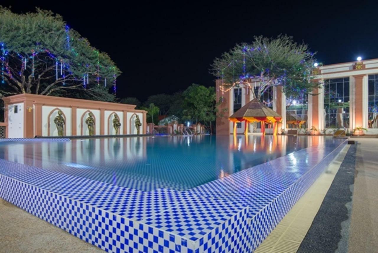 ซู ไทน์ ซาน รอยัล พาเลซ โฮเต็ล Hotel พุกาม ภายนอก รูปภาพ